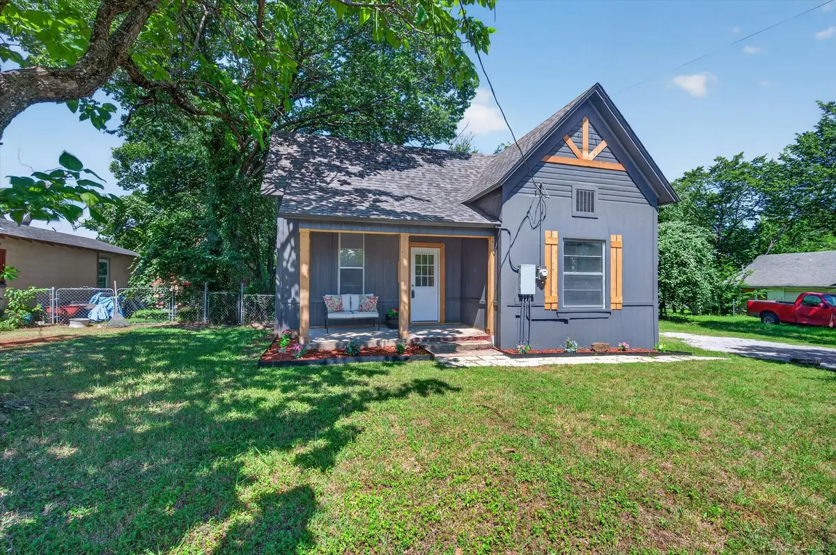 202 S Main Street, Joshua, TX 76058 - #1