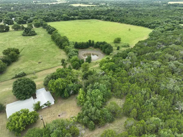 300 E 3rd Street, Iredell, TX 76649