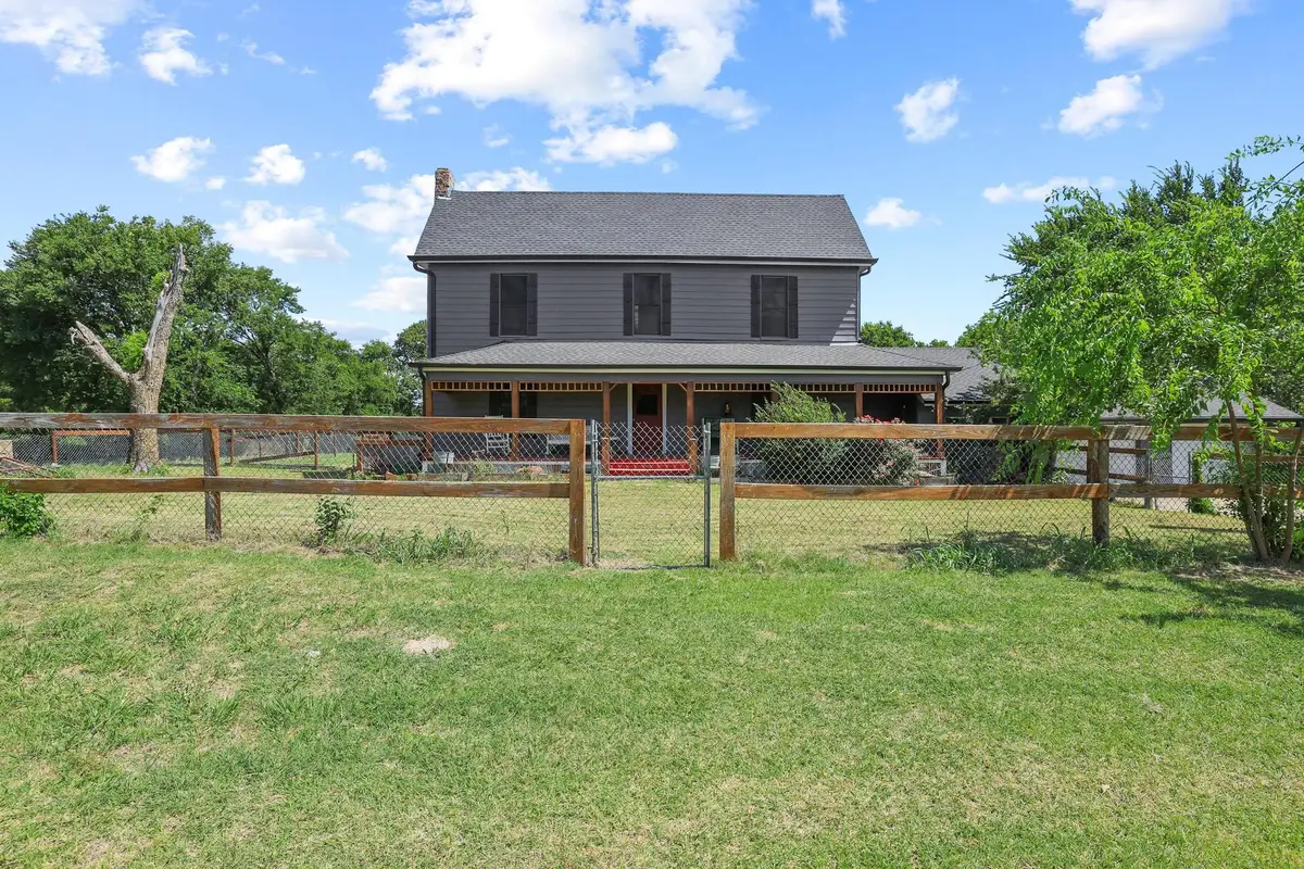 4453 Fm 902, Howe, TX 75459 - #1