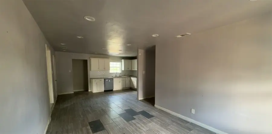 5505 Wainwright Drive, Fort Worth, TX 76112 - #2