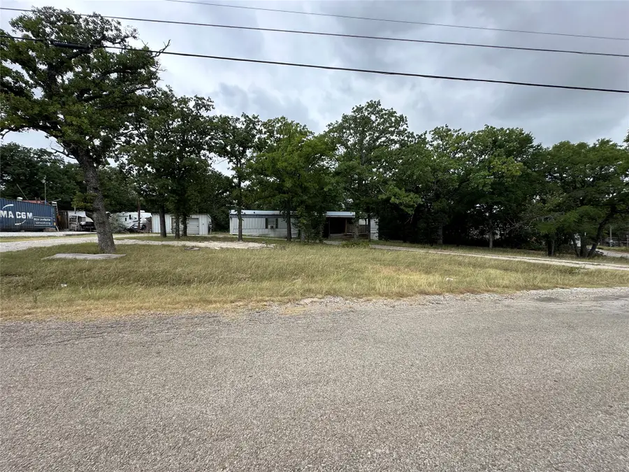 176 Live Oak Road, Springtown, TX 76082 - #2