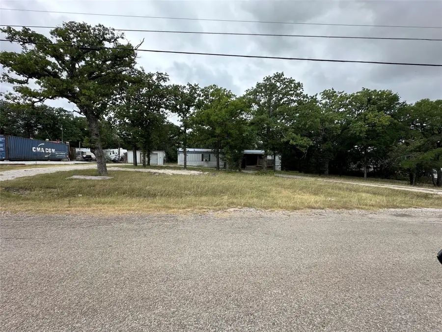 176 Live Oak Road, Springtown, TX 76082 - #3