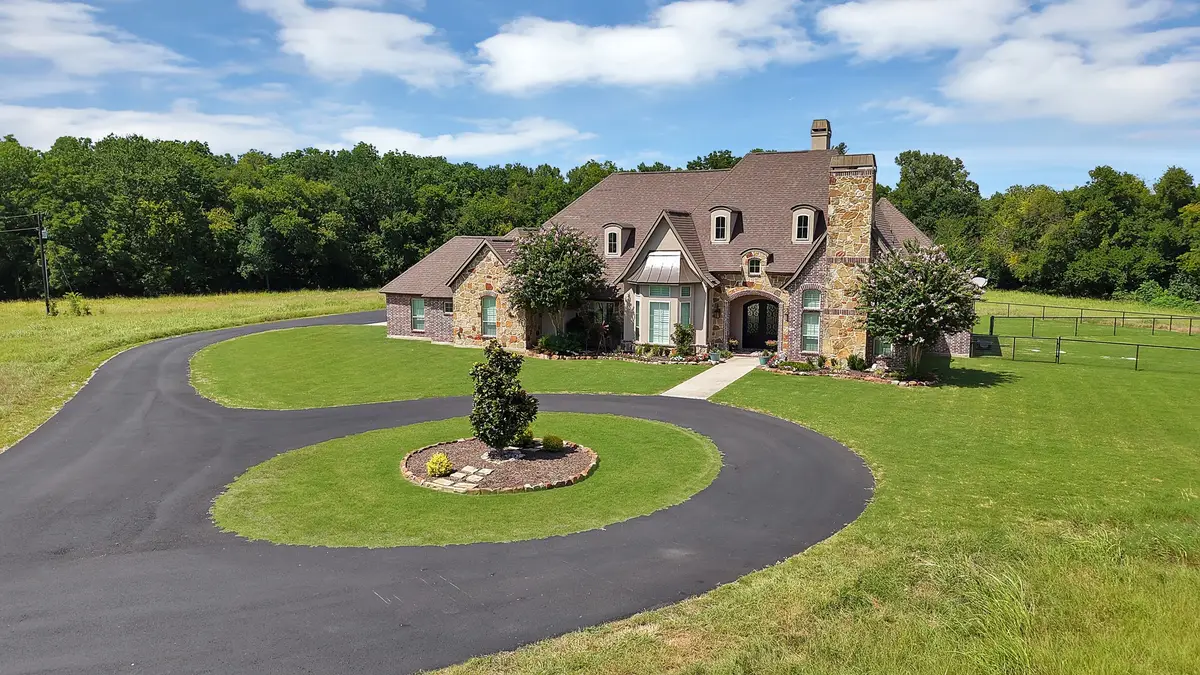 3875 Fm 121, Van Alstyne, TX 75495 - #1