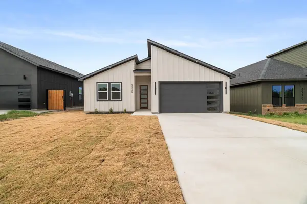 5220 Farnsworth Avenue, Fort Worth, TX 76107