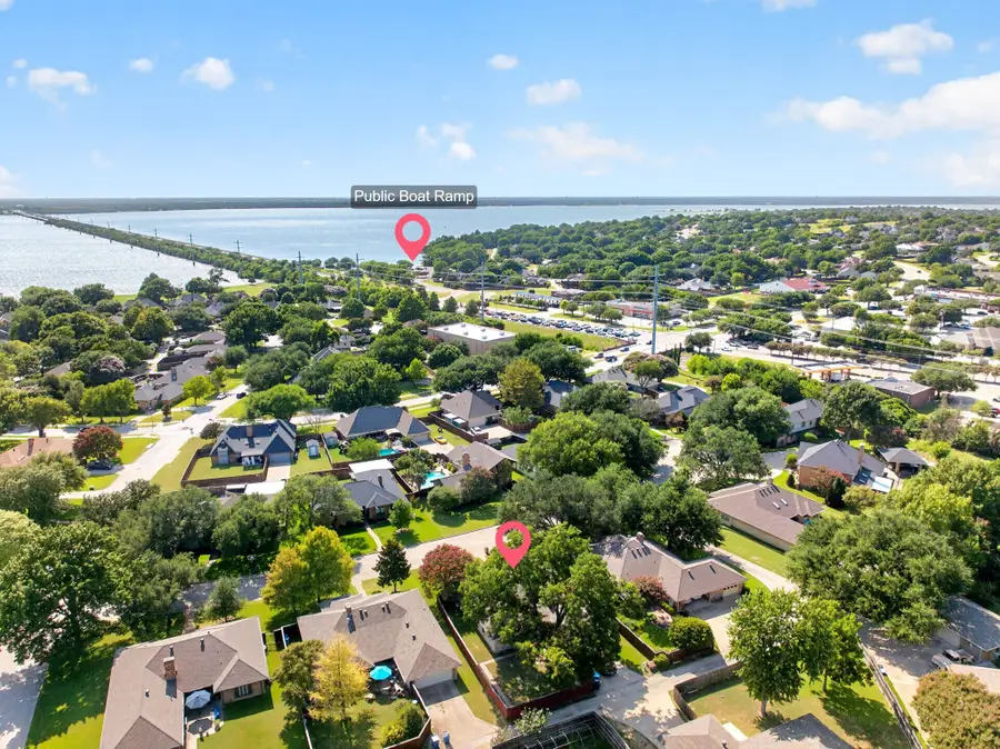 806 Lake Meadows Circle, Rockwall, TX 75087 - #2