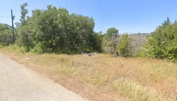 4608 Evening View Drive, Granbury, TX 76048