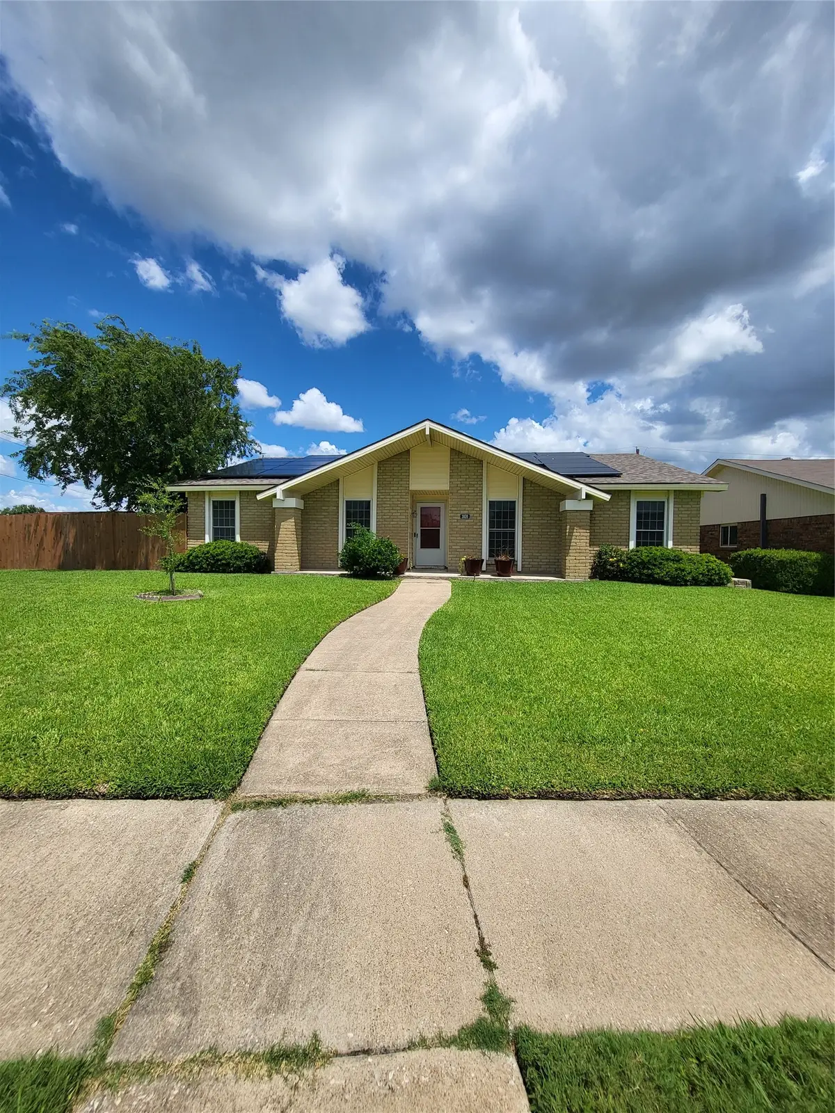 3020 Rockett Drive, Carrollton, TX 75007 - #1