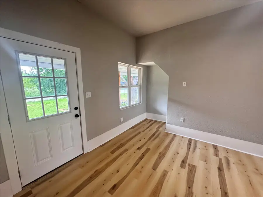 700 Avenue H, Blanket, TX 76432 - #2