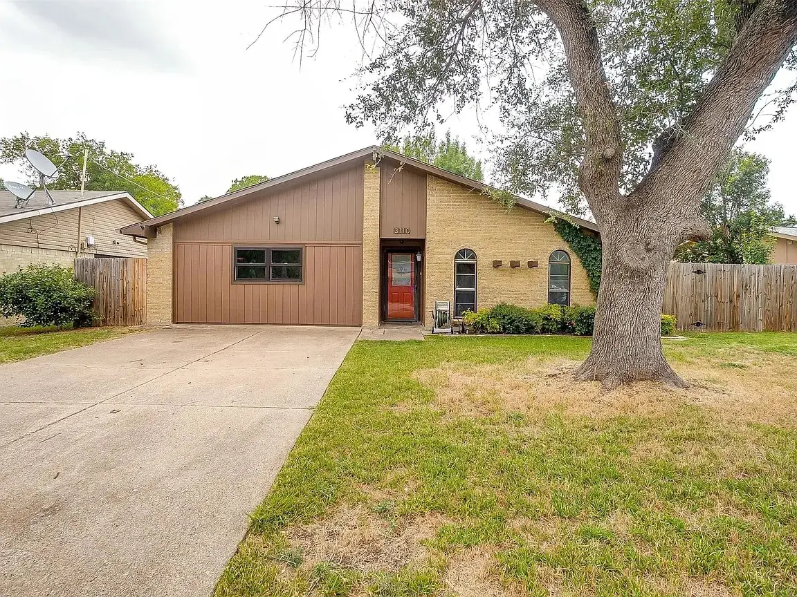 3110 Edelweiss Drive, Grand Prairie, TX 75052 - #1