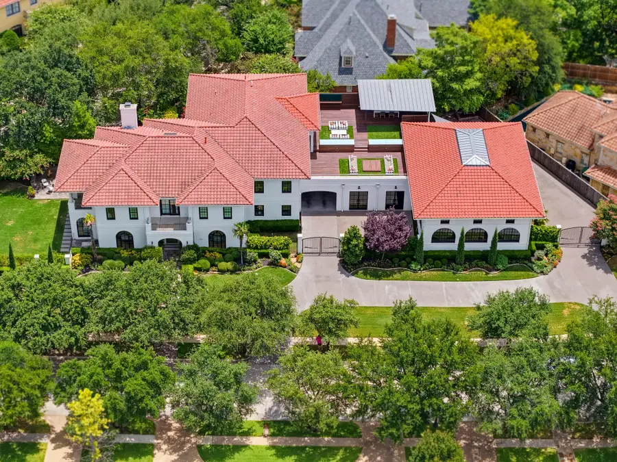 6665 Trinity Heights Boulevard, Fort Worth, TX 76132 - #2