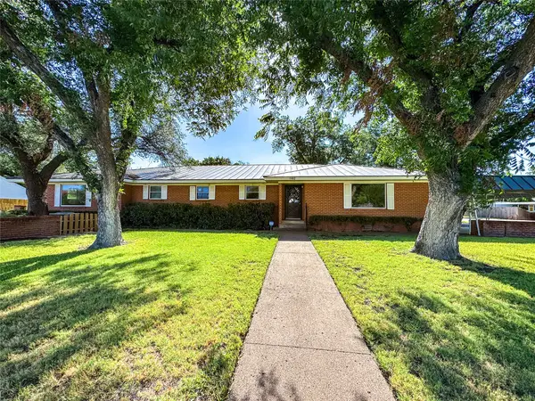 1102 N Avenue G, Haskell, TX 79521