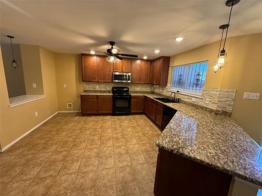 1329 Falcon Drive, Grand Prairie, TX 75051 - #2