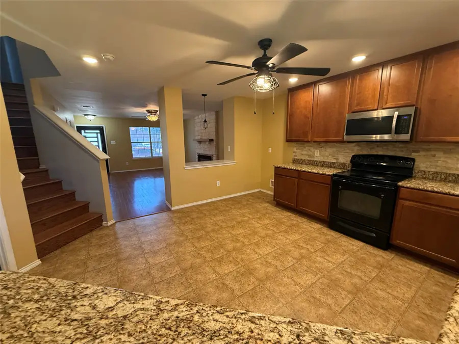 1329 Falcon Drive, Grand Prairie, TX 75051 - #3