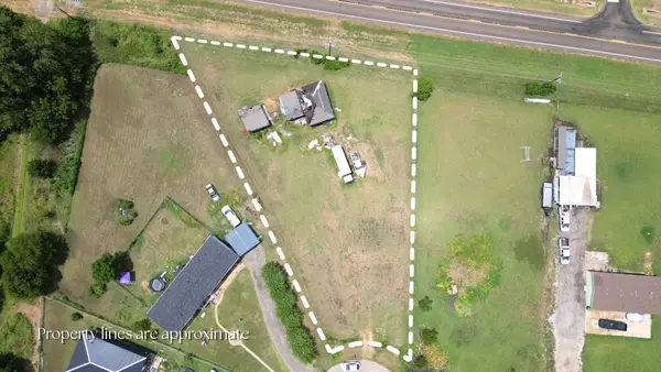 180 Choice Drive, Palmer, TX 75152