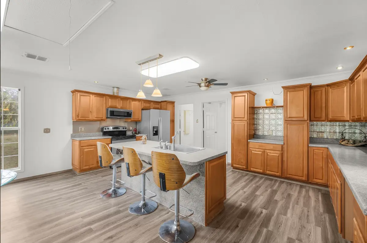328 Creekview Meadows Drive, Springtown, TX 76082 - #1