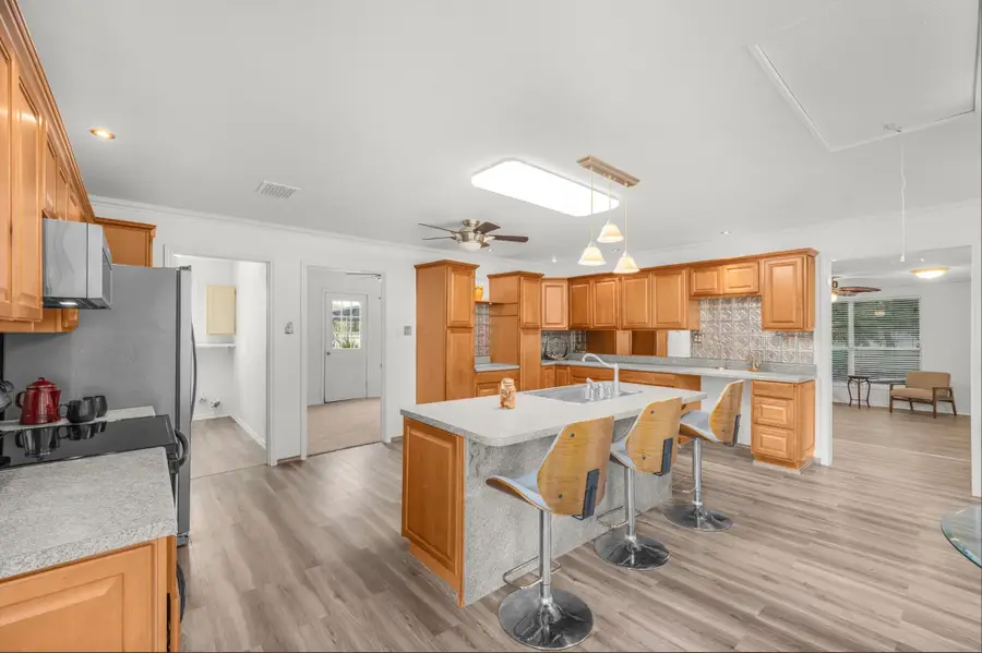 328 Creekview Meadows Drive, Springtown, TX 76082 - #2