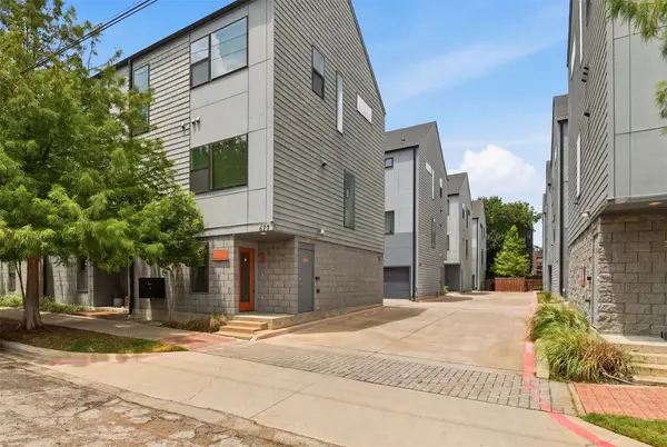 427 W 10th Street #101, Dallas, TX 75208