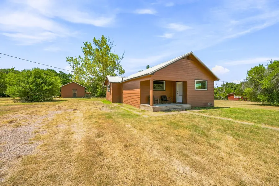 640 S Preston Street, De Leon, TX 76444 - #2