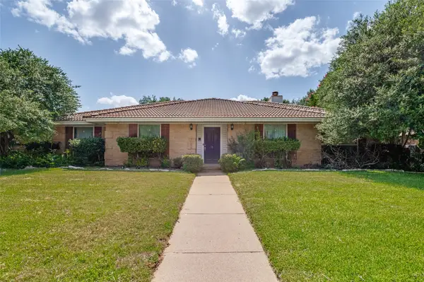 3701 Ashbury Lane, Bedford, TX 76021