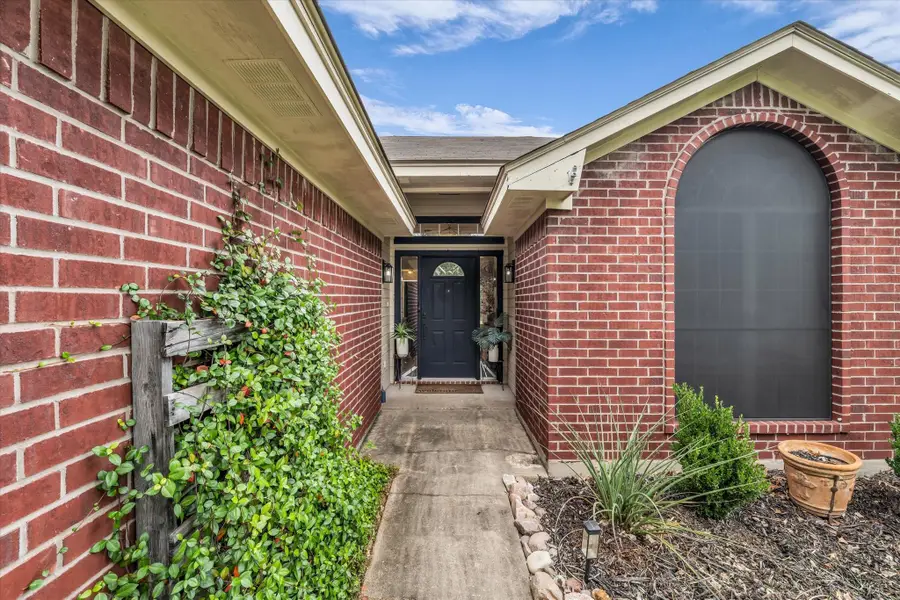 907 Dogwood Street, Robinson, TX 76706 - #2