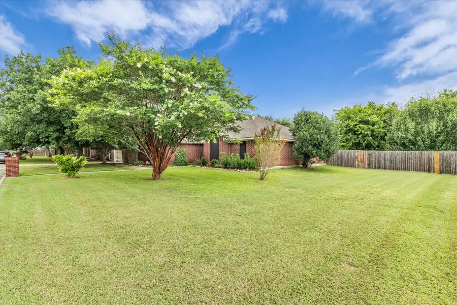 907 Dogwood Street, Robinson, TX 76706 - #3