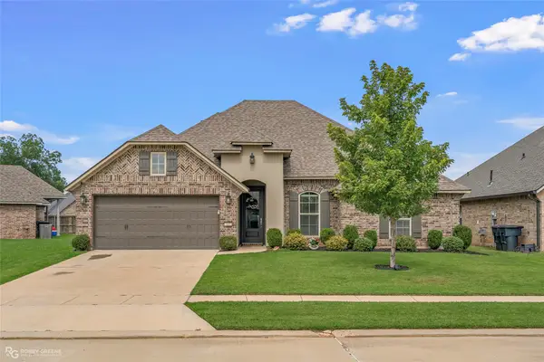 307 Nandina Drive, Bossier City, LA 71112