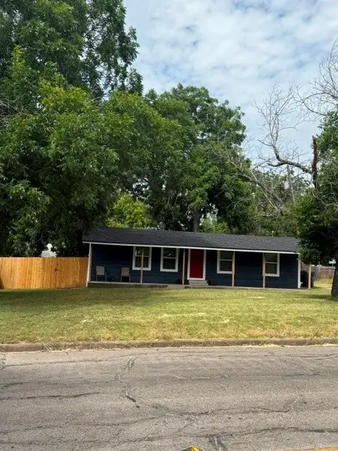 3004 N 15th A Street, Waco, TX 76708
