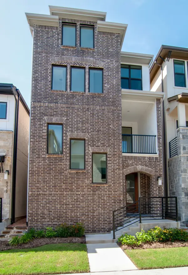 8221 Folcroft Lane, Dallas, TX 75231