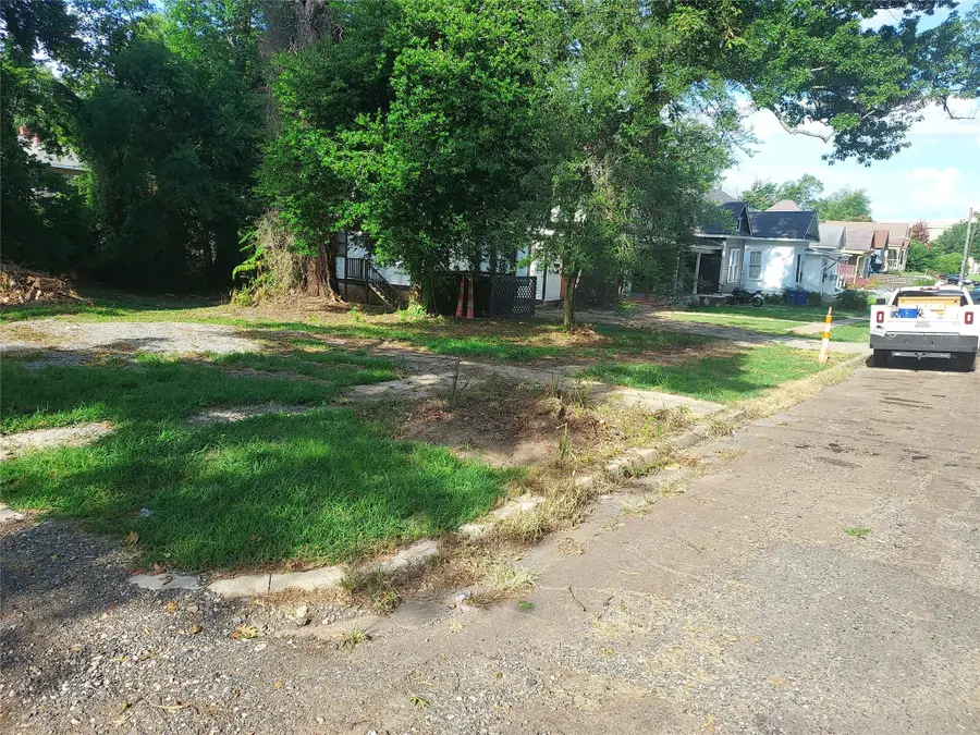 553 Dalzell Street, Shreveport, LA 71104 - #3