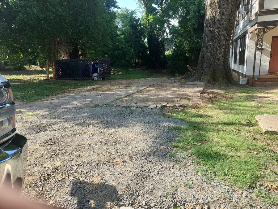 621 Wyandotte Street, Shreveport, LA 71101 - #3