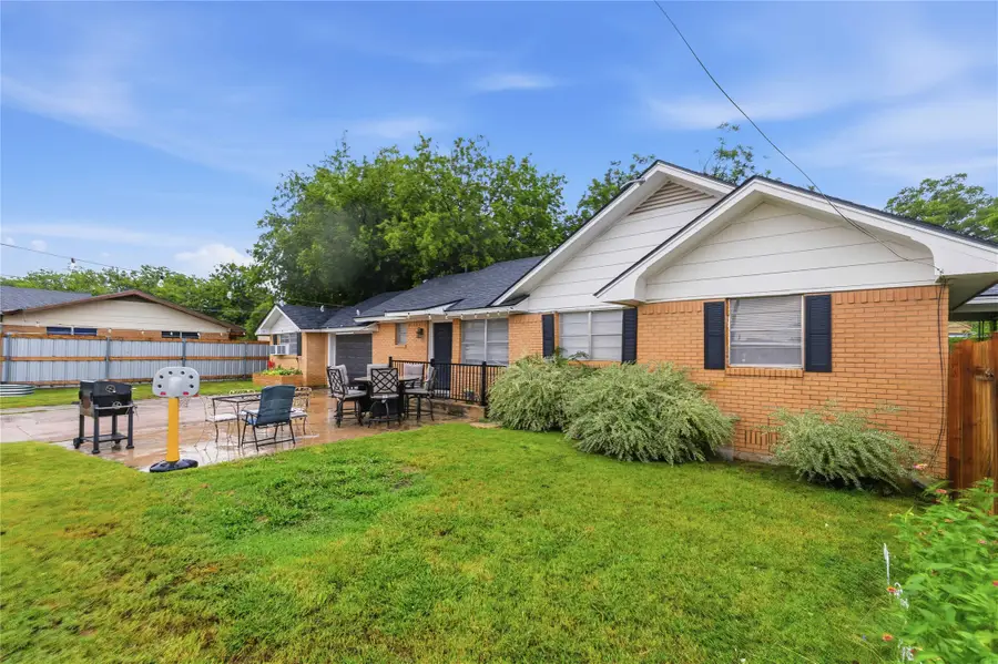 2621 Vine Street, Brownwood, TX 76801 - #2