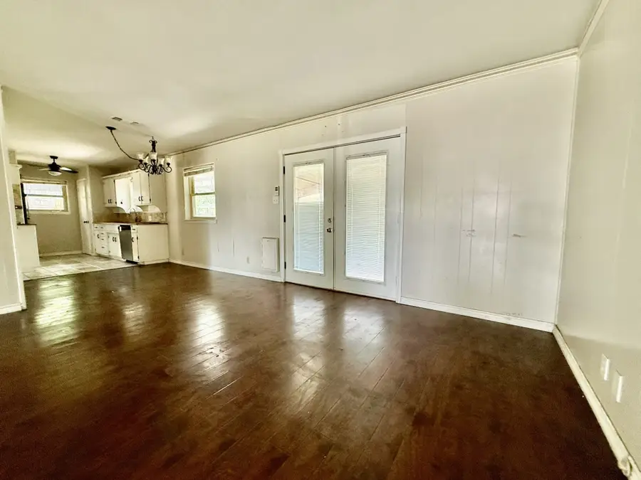 202 Juniper Street, Mansfield, TX 76063 - #3