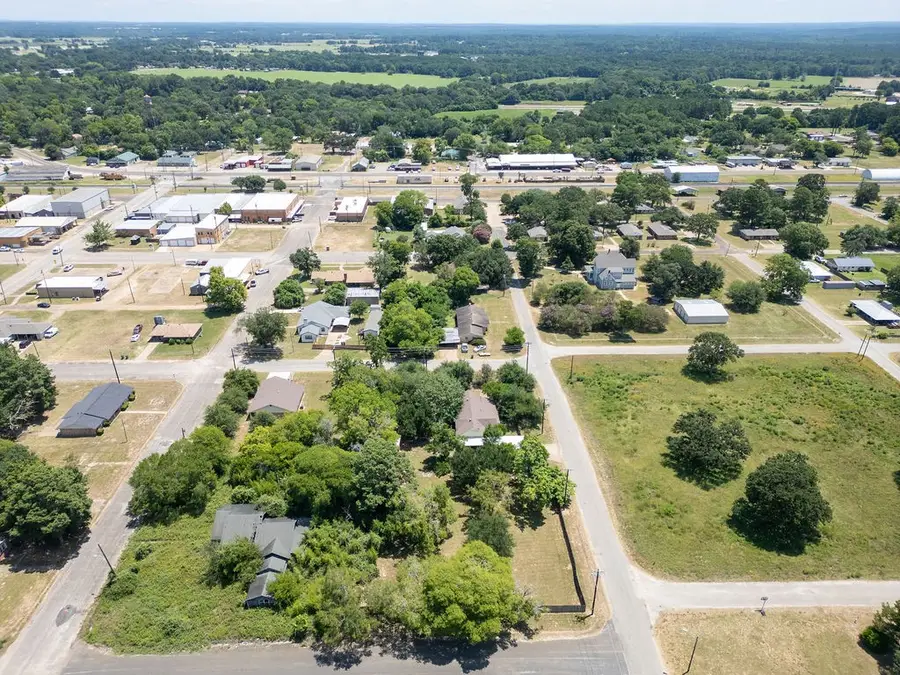 211 S Olive Street, Grapeland, TX 75844 - #3