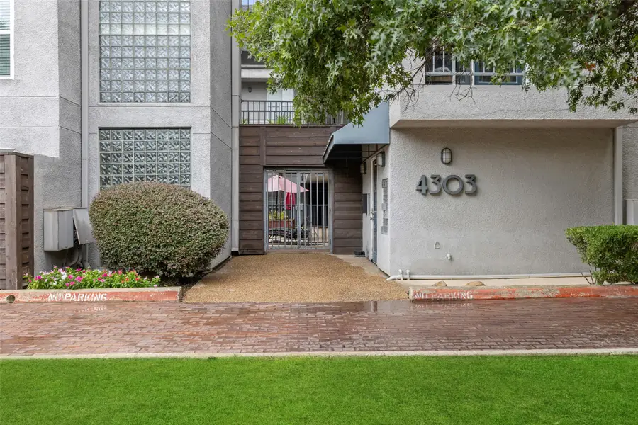 4303 Buena Vista Street #306, Dallas, TX 75205 - #3