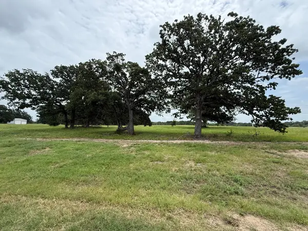 240 Shoreline Drive, Dodd City, TX 75438