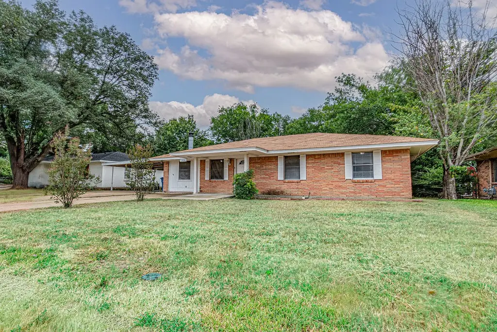 1409 Crestview Drive, Kaufman, TX 75142 - #1