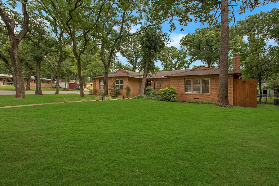 1200 Barker Street, Arlington, TX 76012 - #2