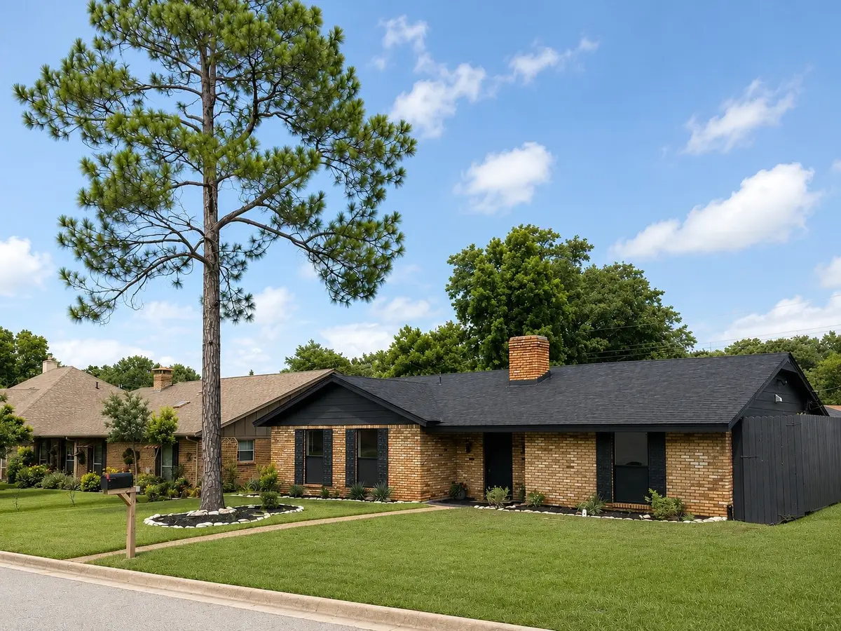 321 Chisholm Trail, Sherman, TX 75092 - #1