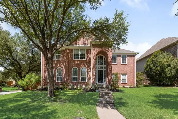 7713 Pine Street, Irving, TX 75063
