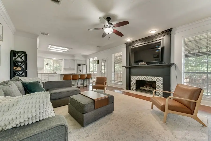 7713 Pine Street, Irving, TX 75063 - #2