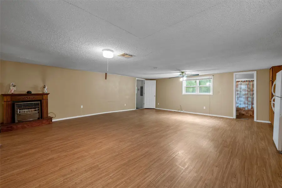 4704 Williams Road, Bellmead, TX 76705 - #3