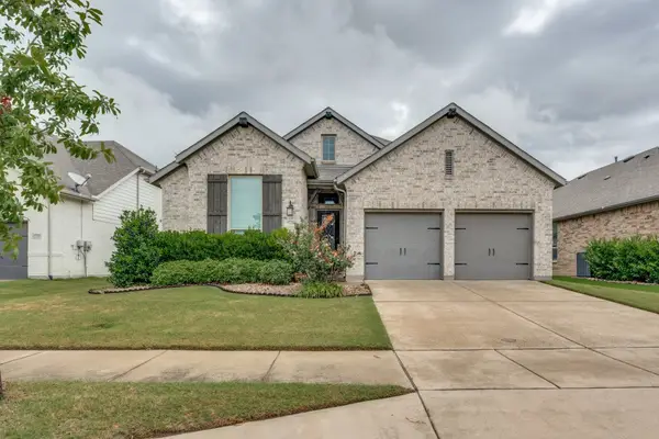 7409 Winterbloom Way, Fort Worth, TX 76123