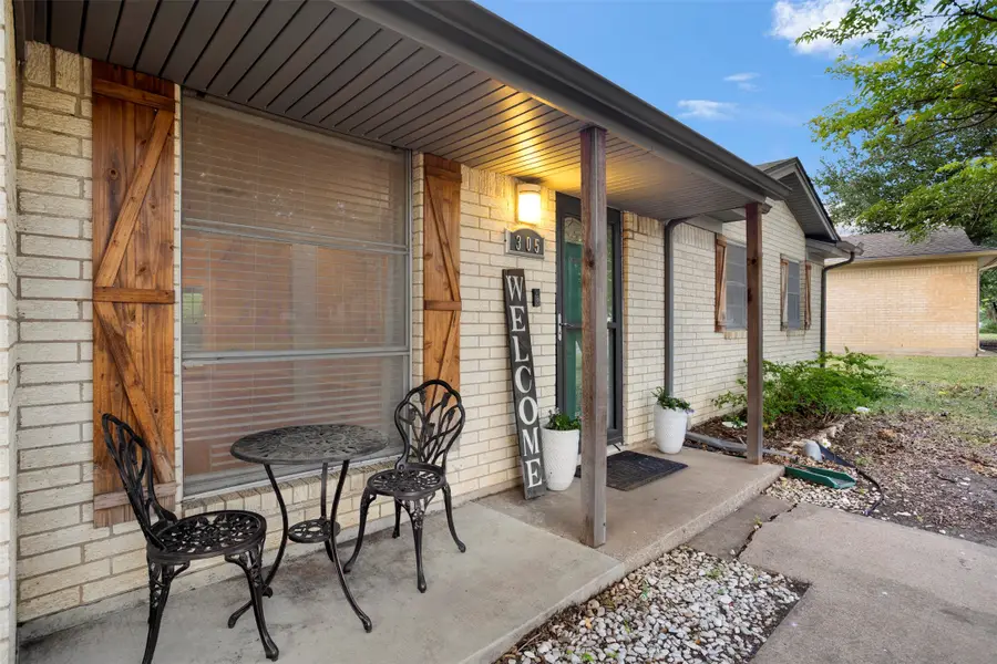 305 NE Todd Street, Burleson, TX 76028 - #2