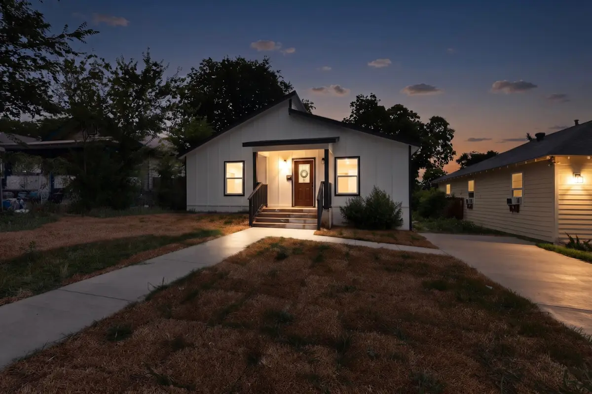 1531 Iowa Avenue, Dallas, TX 75216 - #1