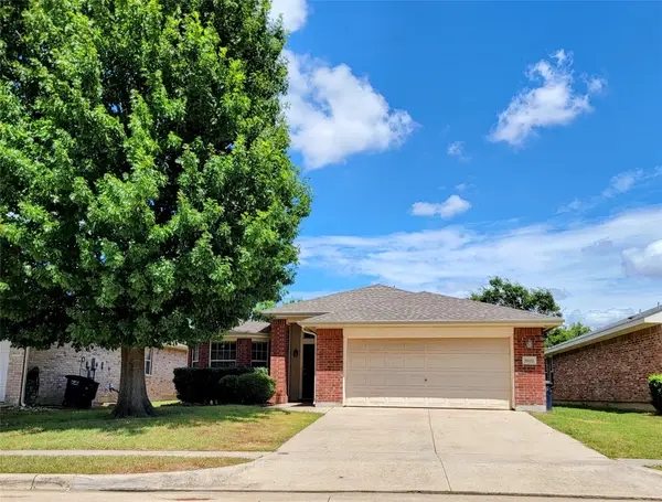 8033 Summer Stream Drive, Fort Worth, TX 76134