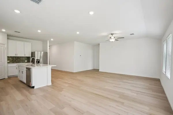 3516 Bastrop Drive, Farmersville, TX 75442