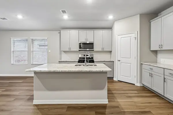 3510 Bastrop Drive, Farmersville, TX 75442
