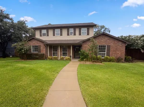 3308 Brookhaven Club Drive, Farmers Branch, TX 75234