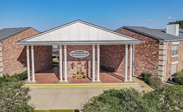 8511 Westover Court #139, Granbury, TX 76049
