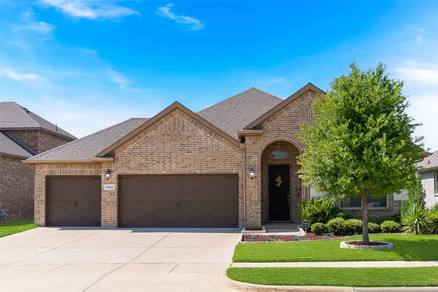 1303 Axis Deer Road, Arlington, TX 76002 - #3